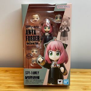 S.H. Figuarts Anya Forger Uniform Ver Spy x Family Bandai Tamashii Nations NEW